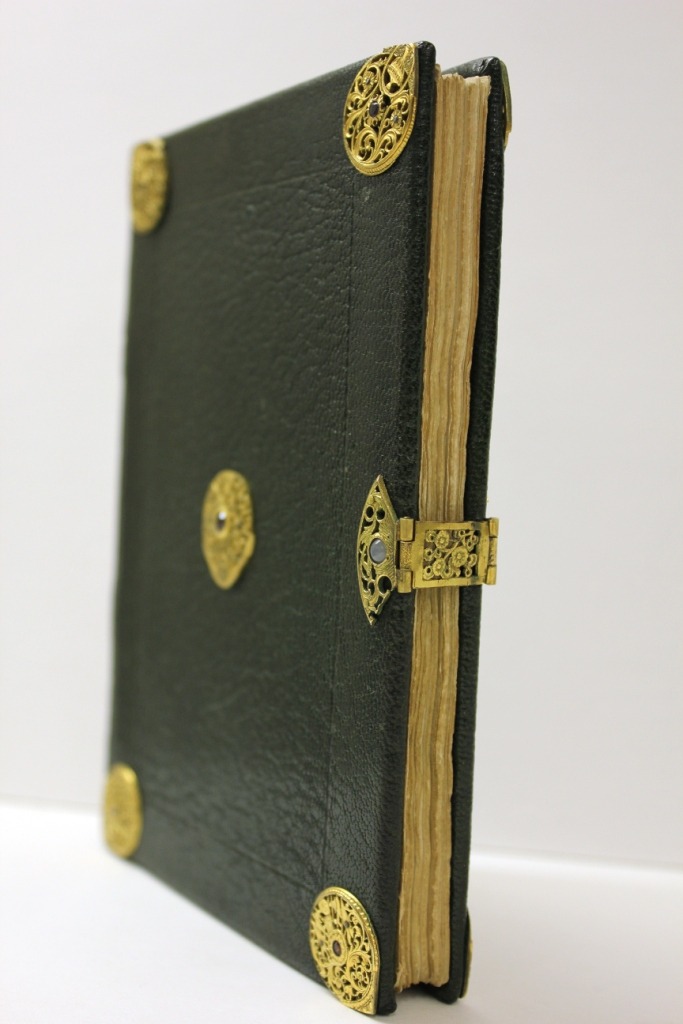 uispeccoll:  By request from our follower @cosmictypewriter!  William Morris. 