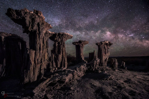 archatlas: Sand Tufas You could be forgiven for thinking that the otherworldly rock formations in t