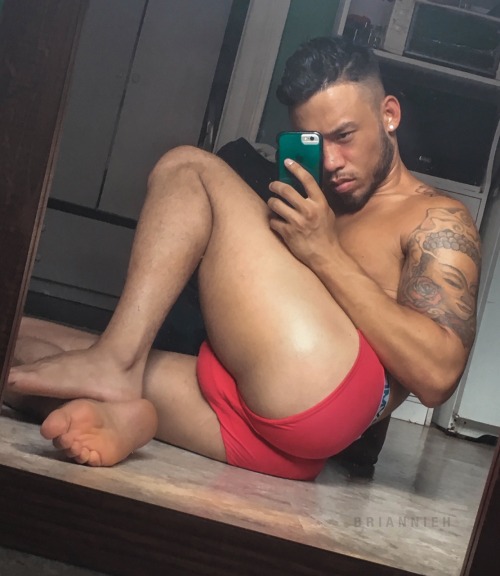 briannieh:  Hola tumblr #briannieh 👋🏽 