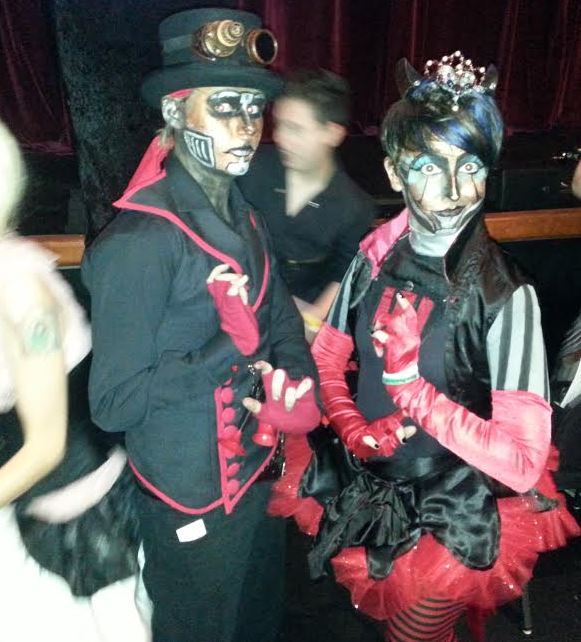 missfreudianslit:  Steam Powered Giraffe! Last night was amazing. Watching bunnybennett