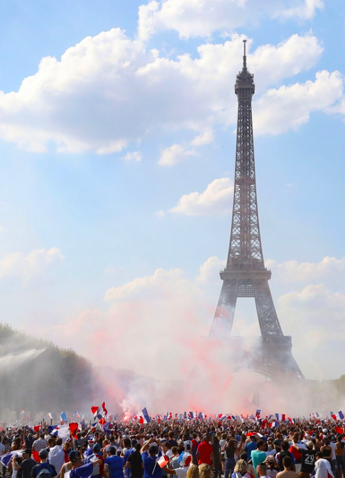 eleonor-da-silva:Paris