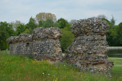 ahencyclopedia: EXPLORING VERULAMIUM, THE ROMAN CITY OF ST. ALBANS, (UK):  ANYONE with an inter