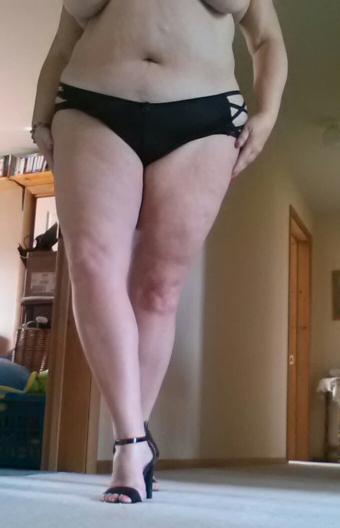 stackyrack:  One sexy bitch in her new shoes and panties!  Just made me blow my load&hellip;