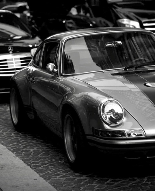 frank-hd-porsche:   porn pictures