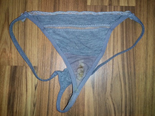  Bruno  submitted this hot pair of panties. Thx Bruno 
