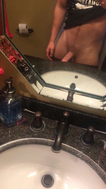 debriefed:  EXPOSED: Dustin McNeer’s explicit selfies