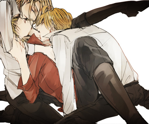 the-ameriderp:sweet-land-of-libertea:Oh My - new blonde triangle from 別宅source: pixivBless this…bles