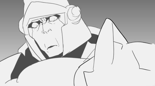 Does Ravage Have Opposable Thumbs. How Does He Pick Things Up. Also Does He Just Sometimes Walk On Two