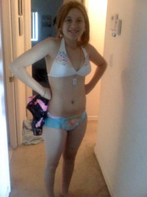 maternalgiantess:  Rare…swim diaper