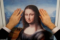 ryanpanos:  Touch The Prado | ViaThe Prado Museum in Madrid has open up a new exhibition called “Touch The Prado” that invites blind and partially sighted people to touch and feel some of the most famous paintings in the world. The visitors can’t