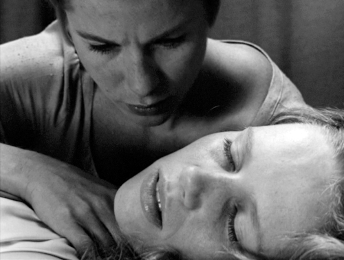 habitantes-oazj:“Persona” 1966. Bibi Andersson as Alma, the Nurse. Liv Ullmann as Elisabet Vogler, t