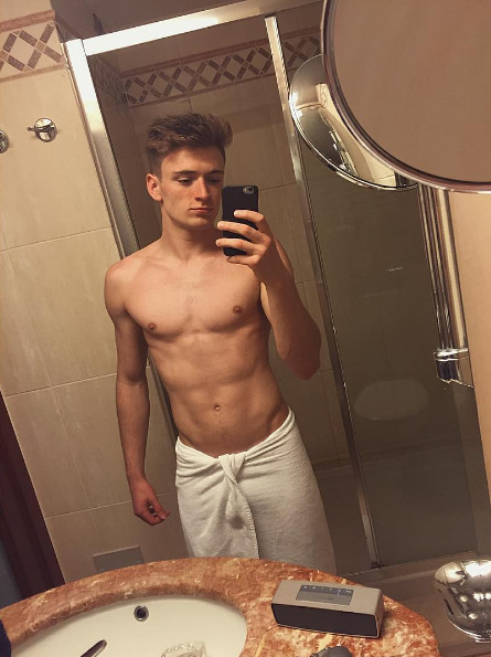 hotfamousmen:  Matty Lee