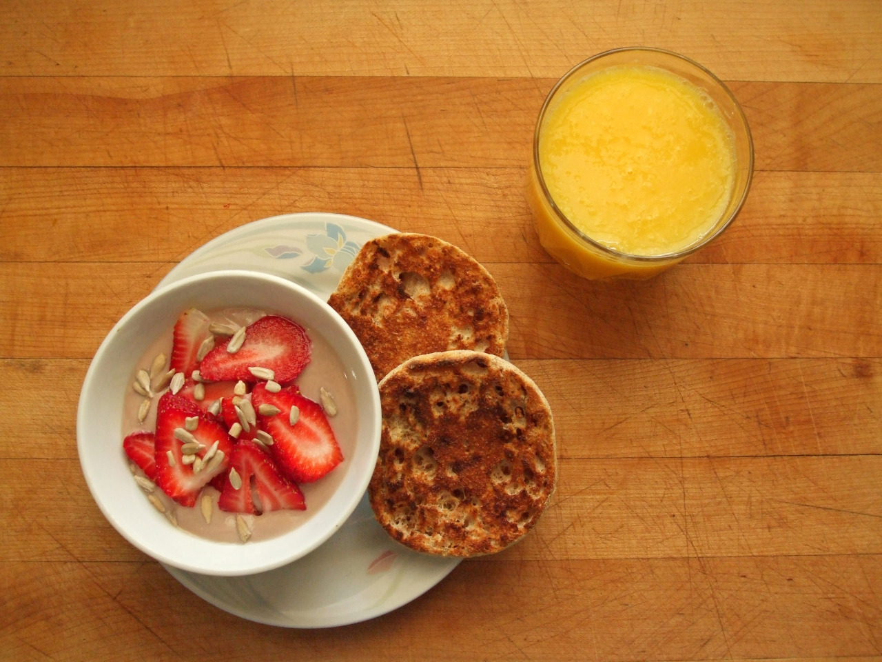 garden-of-vegan:  raspberry soy yogurt with strawberries and sunflower seeds, a whole