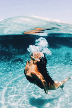 Swim Naked  Fito-Befit:  Tumblr On We Heart It. 