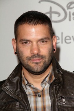 bearsnkitties:  lexluna:  Guillermo Diaz  Nom 