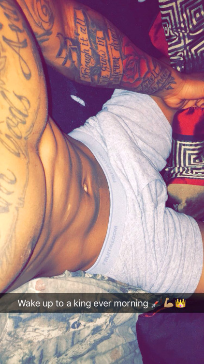 igotyourfav:  snapchatsfinestx3:  since ive been gone i always wondered if anyone leaked his nudes…let me know  Broke bum