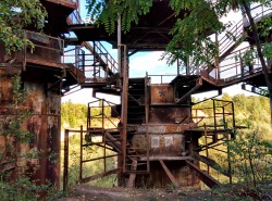 destroyed-and-abandoned:  Abandoned Film Set from Schindler’s List in Krakow, Poland Source: salamanderz (reddit) 