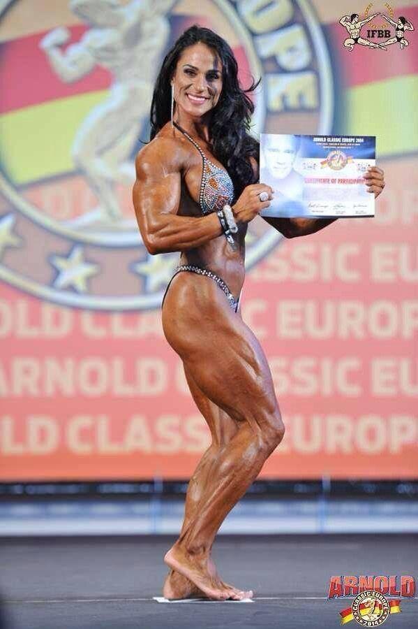 zimbo4444:  ..Cris Goy Arellano..beautiful IFBB Physique champion..   💪🏼👩🏻👍🏼