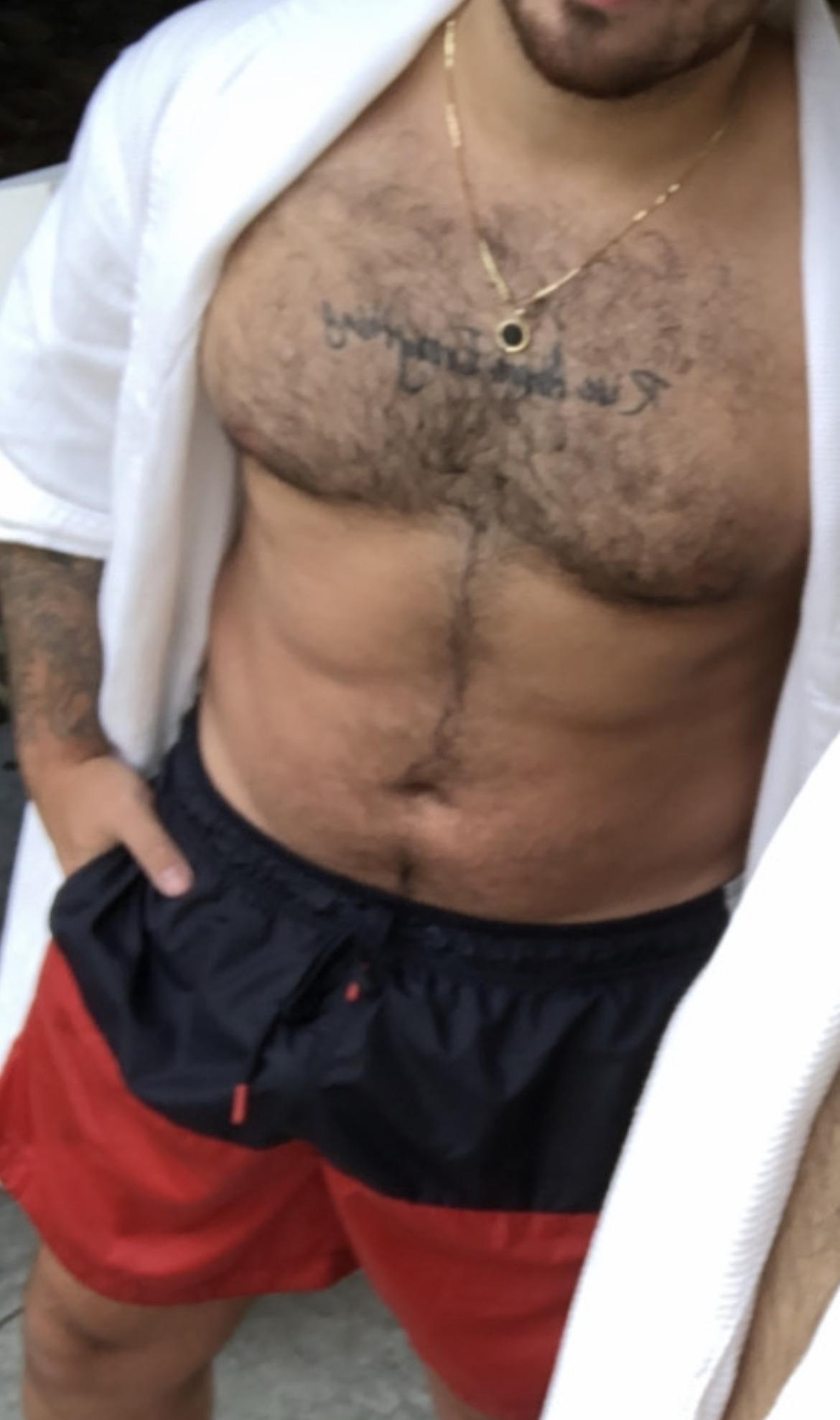 ceejofmalta:bulkingbrooo:What tf happened? BulKing is creating photos | PatreonDaaamn