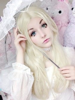 eikkibunny:  💭💭💭 Angel🍥💭 Lenses from uniqso / wig from circusdoll.com  Choker from @r-inniesama ♡