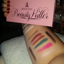 😍😍😍 #jeffreestarcosmetics #jeffreestar #beautykiller #beautykillerpalette #eyeshadow #makeupmakeseverythingbetter #HAPPYBIRTHDAYTOME