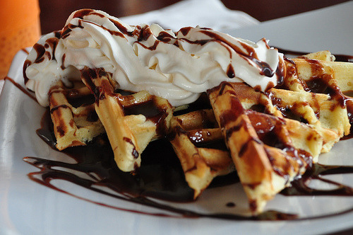 foodluxury:  Love Food? This blog is for you. 