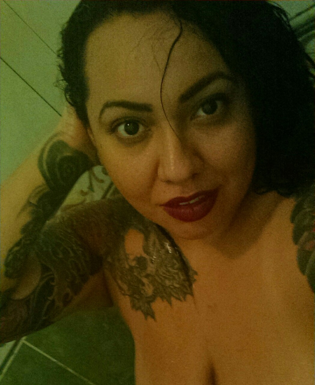 borinene1982:  kimmy-creepers:  Ok ok I’m almost done  Yummy! 