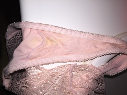 New update from my sluty wifes panties 