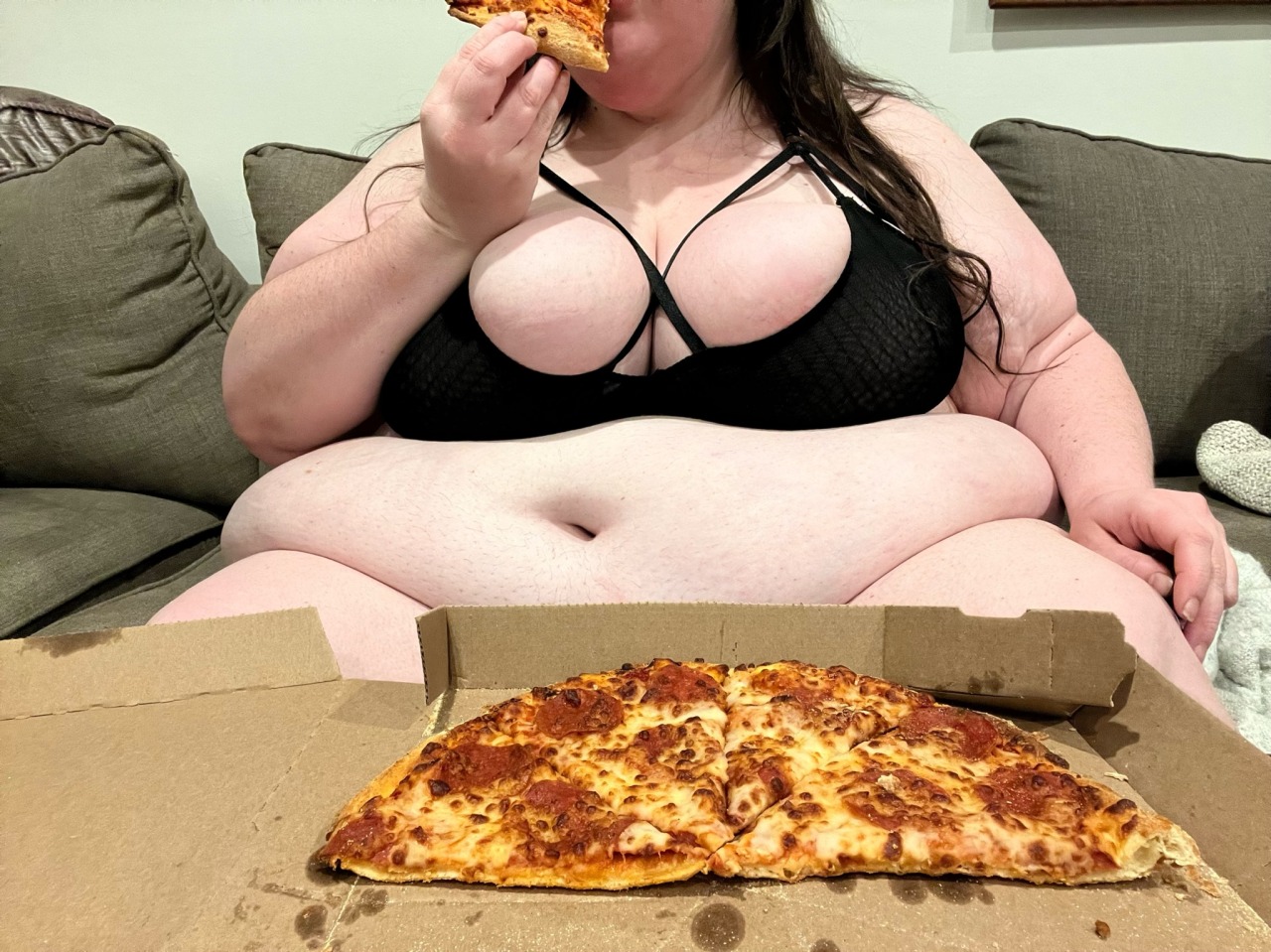 Sex wontstopeating-deactivated20220:Pizza pig pictures
