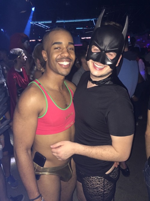 isaactheastronaut: Gay Batman &amp; Robin
