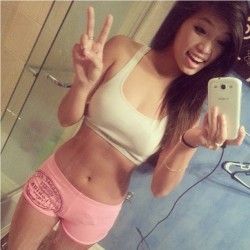 fuckyeahhsexyasians:  Follow @whodatbeayee on Instagram!