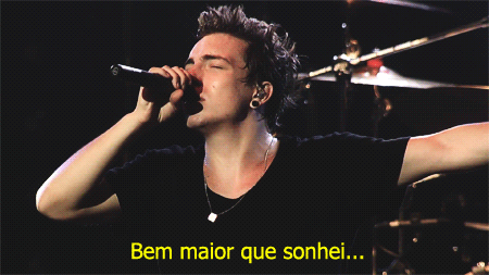Eu sou meu próprio lar.