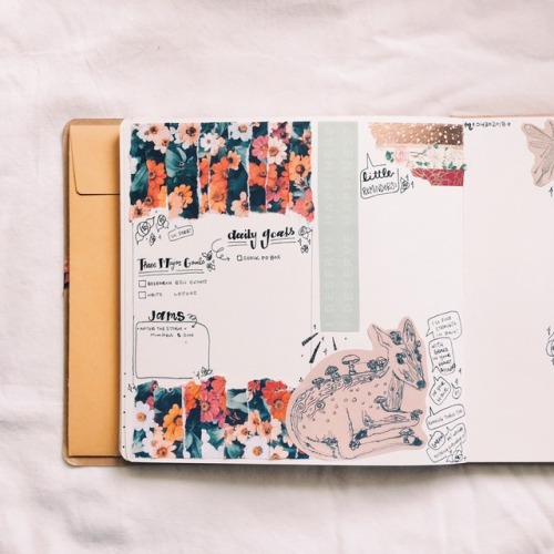 hannybstudies:‪—‬ with grace in your heart and flowers in your hair ❋