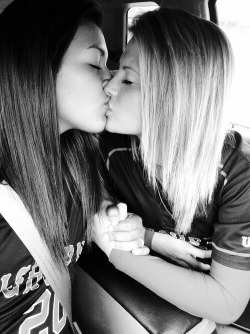 Love Gay Girls