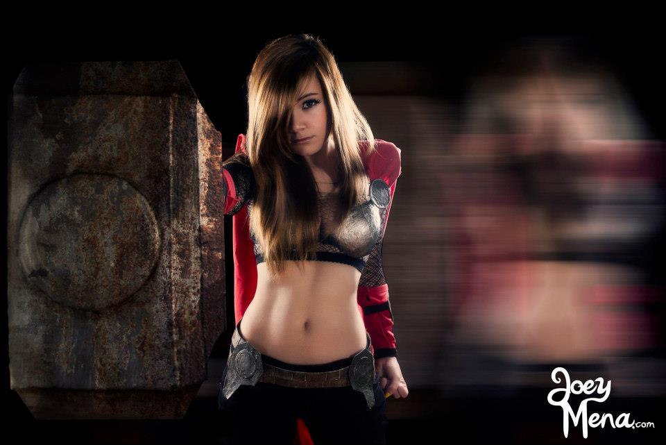 comicbookcosplay:  uxipara [facebook.com/uxipara] as Lady Thor Photography by joeymena.com