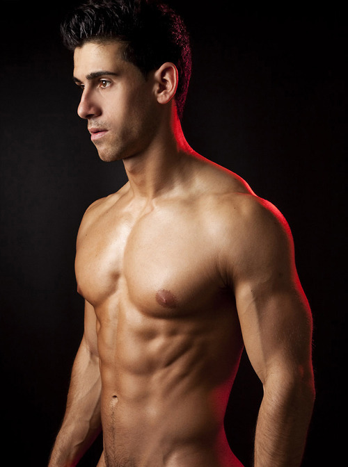 mixed9inyou:  David Costa’s booty is perfection.  😈😈😈