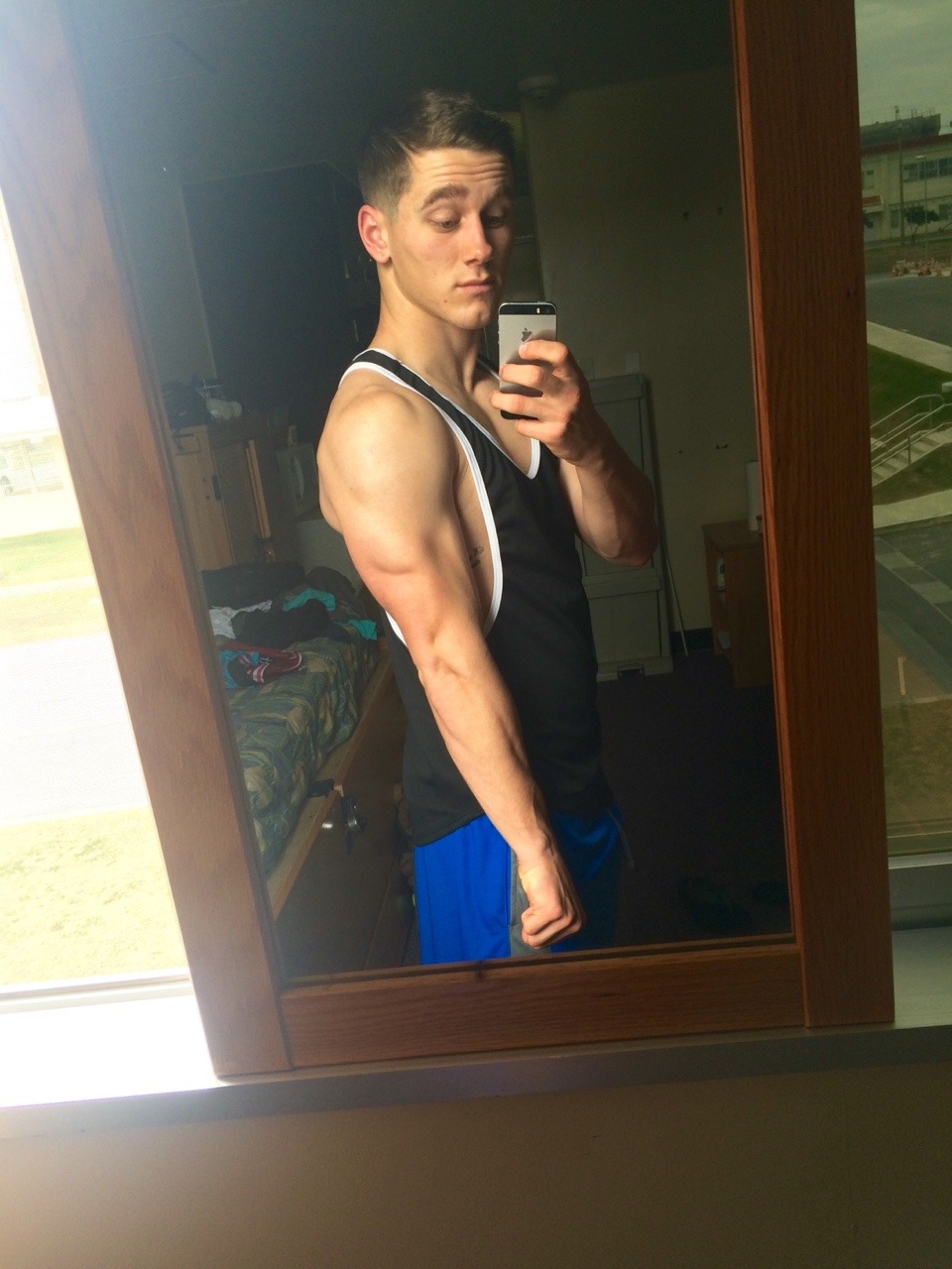rydwagblr:  Feeling myself this morning. I need to get my followers up