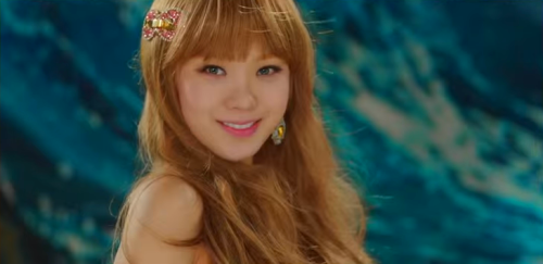 Lizzy | Orange Caramel | Catallena (2014)