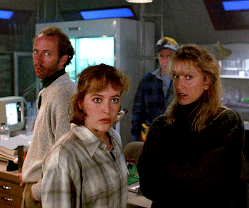 madsbuckley:  The X-Files ✺ 1✗08 - Ice