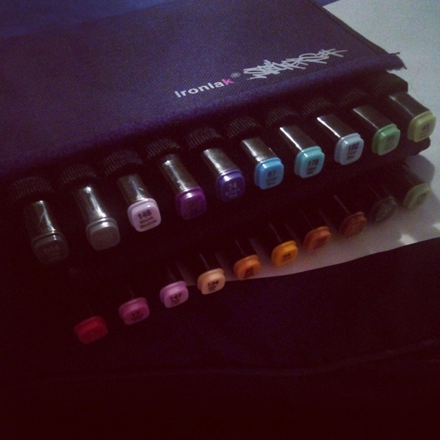 Marker therapy.💗#ironlak #strikers #twintipped #markers #therapy #art #relaxation