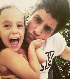 foryouchay:  Chay and kids  