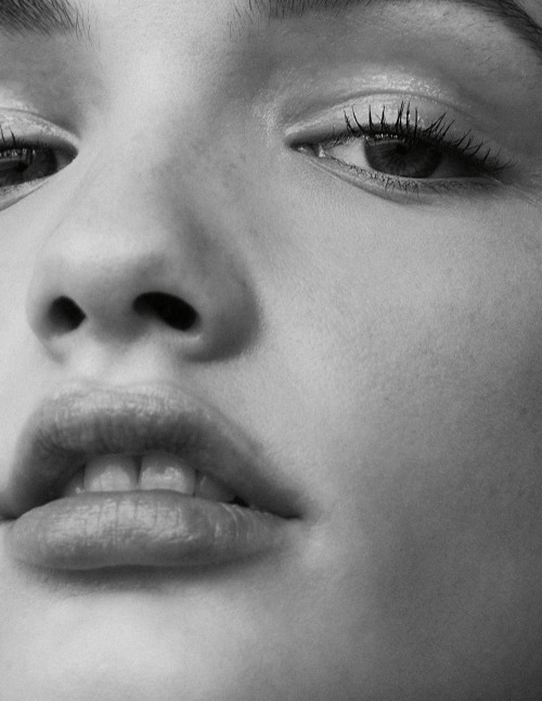 oystermag:Oyster Fashion: ‘Movement’ Shot By Jo Duck For Oyster #106