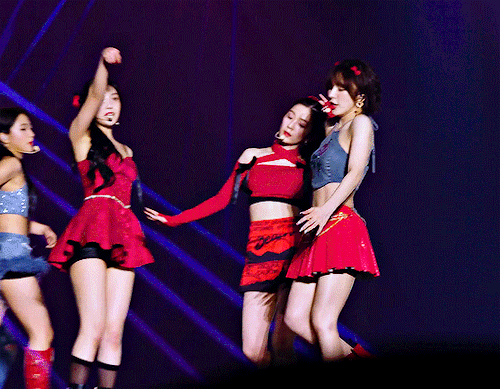 ‘Red Velvet 4th Concert: R To V’ Recap Video
