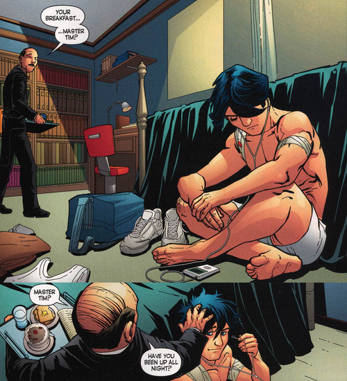 june2734: Alfred waking up the bat family