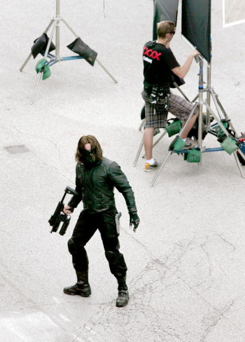 bootycap:  Sebastian Stan filming Captain adult photos