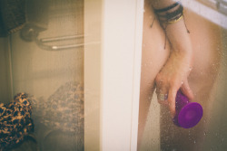 slide-2-unlock:  fun in the shower / 2