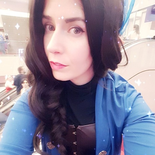 peachiezz:Here’s some pics of my Vex cosplay & some of the other amazing Critical Role cosplayer