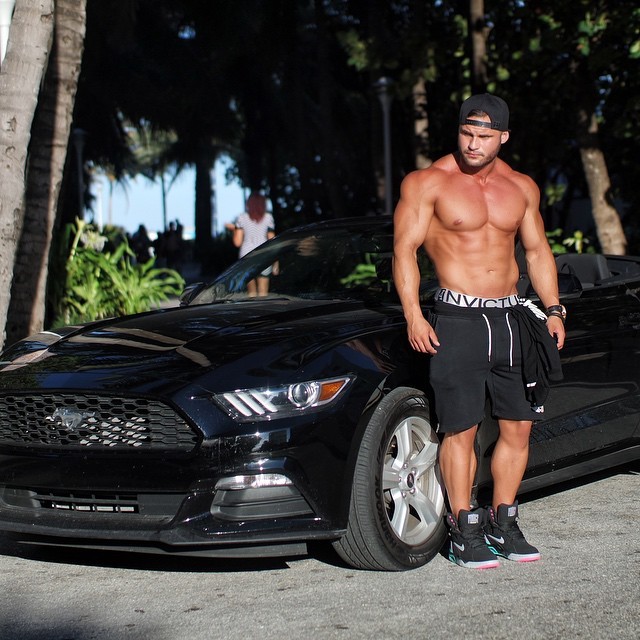 hotmensecretfolder:  @tavicastrohot men secret folder