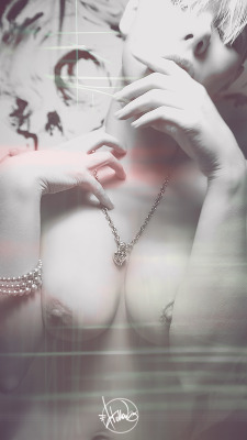pigeonfoo:  “You wanted more than I was worth” Photography and editing by h-o-l-l-o-w-2-5 &lt;- FOLLOW HOLLOW