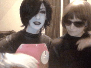 mememettaton:  knock ‘em dead darling!! frisk // mettatonEX   @slbtumblng X3